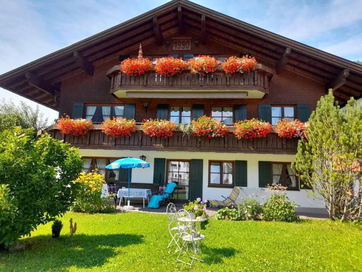 Haus Angelika Appartement Bad Hindelang Buitenkant foto