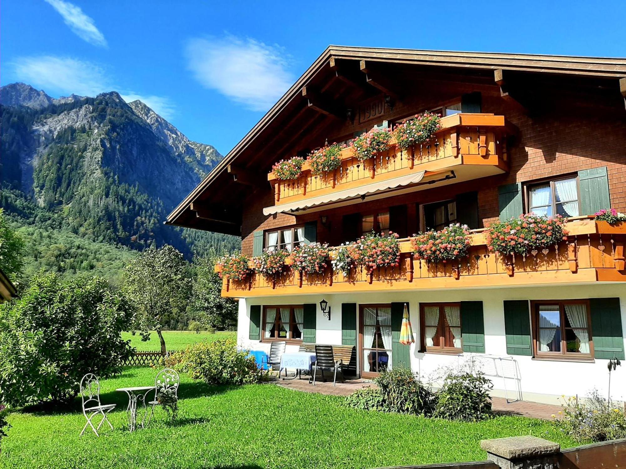 Haus Angelika Appartement Bad Hindelang Buitenkant foto